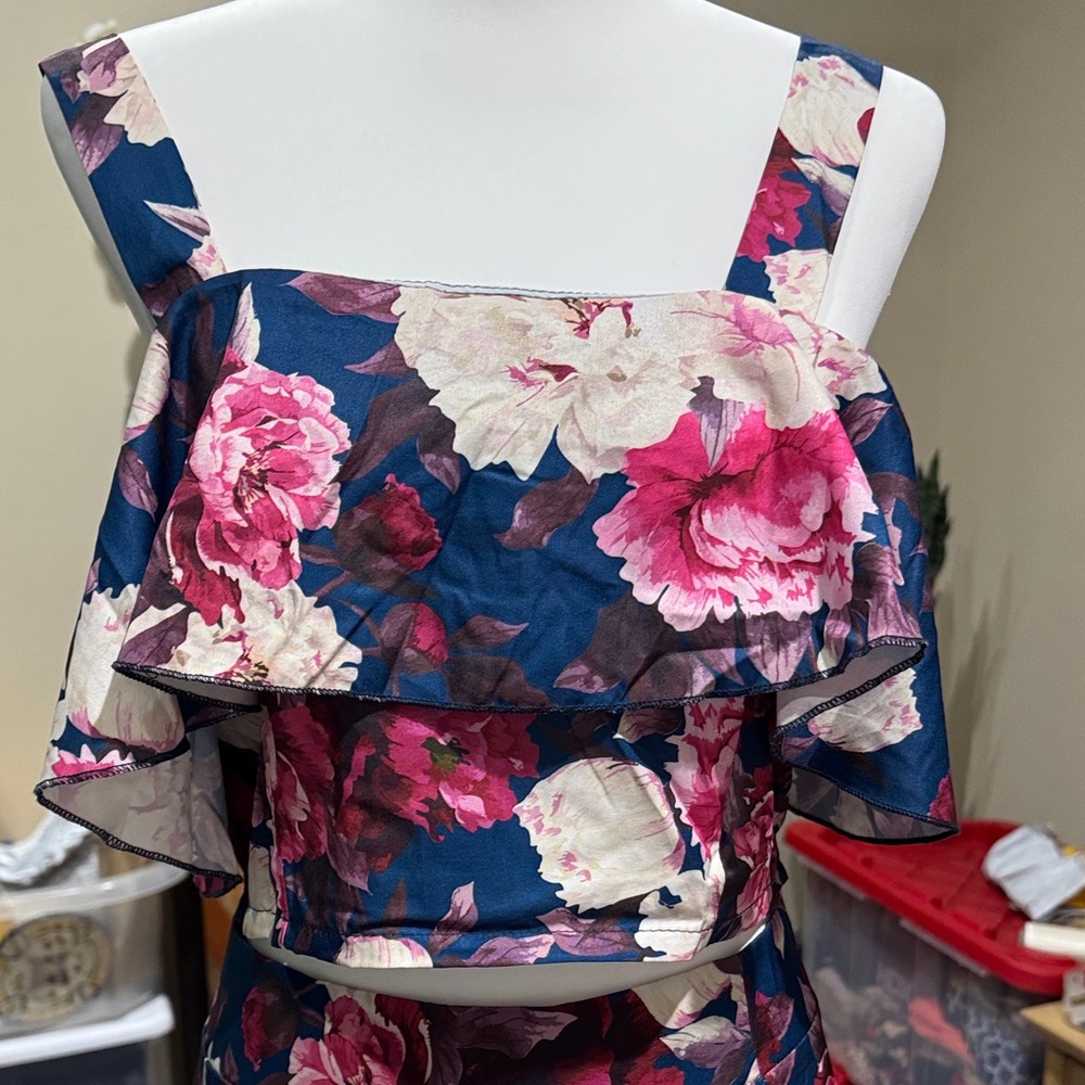 Source Unknown Floral Maxi Dress - Navy and Pink NWOT - Picture 2 of 4